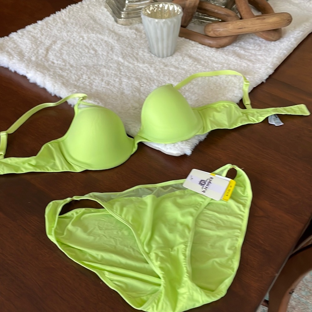 Demi cup bra